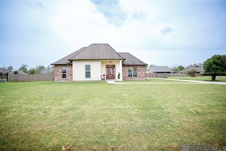 42492 Bart St, Gonzales, LA 70737