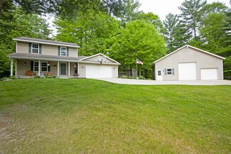 2021 Limberlost Ln, Allegan, MI 49010