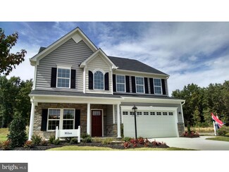 4 Madison Dr, Spring City, PA 19475
