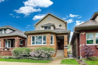 5319 W Cullom Ave, Chicago, IL 60641