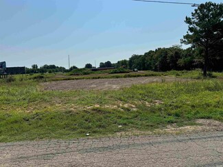000 Massengale Rd, Clarksville, AR 72830