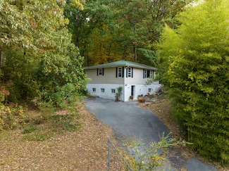 658 Gurley St, Chattanooga, TN 37405