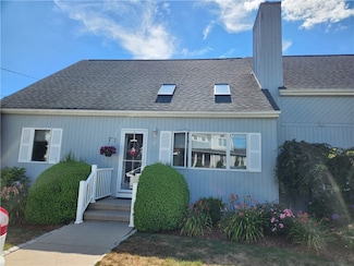 47 Treasure Rd, Narragansett, RI 02882