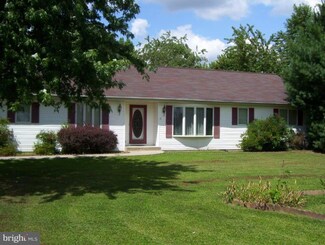 29154 Krismor Ct, Trappe, MD 21673