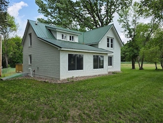 166 95th St, Deer Park, WI 54007