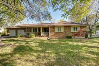 1300 E Melanie Ln, Ozark, MO 65721
