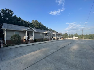 470 Mathis Creek Rd, Cordova, AL 35550