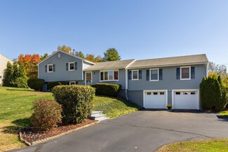 1 Toftree Ln, Dover, NH 03820