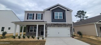 1023 Ella Bengel Dr, New Bern, NC 28562
