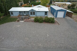 950 N 7th St, Basin, WY 82410