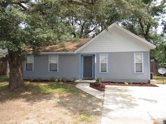 7804 Oak Forest Dr, Pensacola, FL 32514