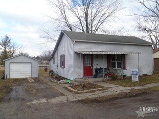 12012 Water St, Harlan, IN 46743