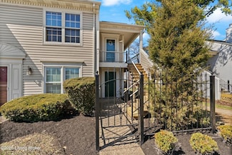 614 Cambridge Station Rd Unit 13U, Louisville, KY 40223