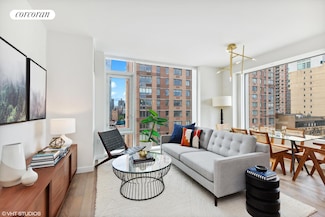505 W 43rd St Unit 12H, New York, NY 10036