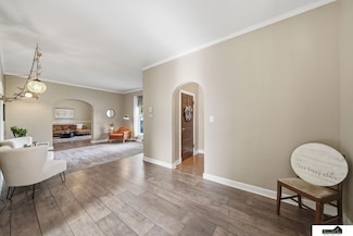 1701 S 16th St, Lincoln, NE 68502