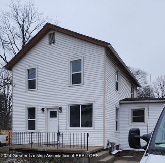 806 Chicago Ave, Lansing, MI 48915