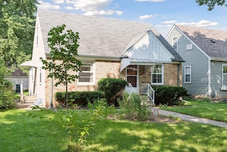 3134 Hayes St NE, Minneapolis, MN 55418