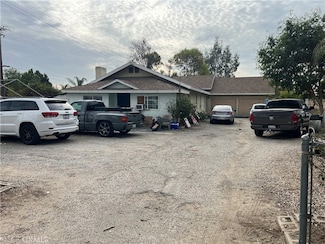 18489 Santa Ana Ave, Bloomington, CA 92316