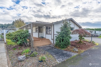 2402 Nightingale Ln, Kelso, WA 98626