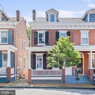 73 W 5th St, New Castle, DE 19720