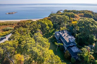 49 Nonquitt Ave, South Dartmouth, MA 02748