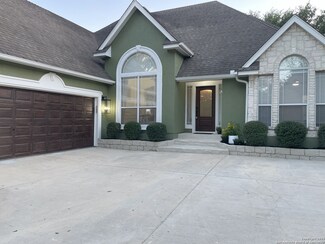 2126 N Ranch Estates Blvd, New Braunfels, TX 78130