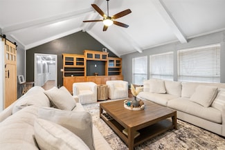 6702 Seinfeld Ct, Houston, TX 77069