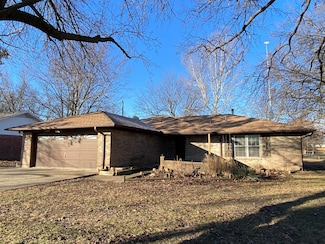 2200 G St SW, Miami, OK 74354
