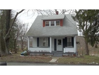 221 Little Summit Rd, Dunbar, PA 15431