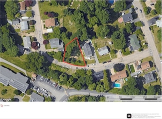 20 Colvin St, West Warwick, RI 02893