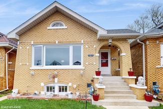 4024 N Overhill Ave, Norridge, IL 60706