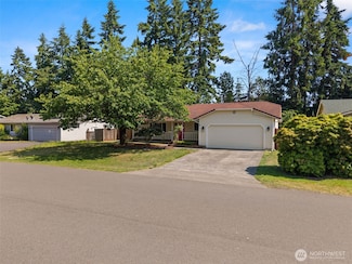 9117 Skokomish Way NE, Olympia, WA 98516