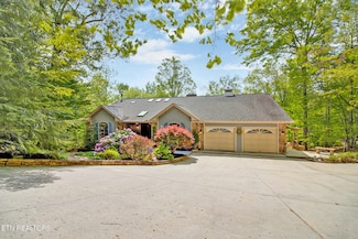 12 Lakeridge Terrace, Crossville, TN 38558