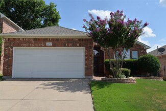 12717 Old Macgregor Ln, Fort Worth, TX 76244