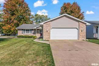 2901 Dunwich Ave, Springfield, IL 62702