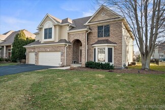 536 Moose Lake Ave, North Aurora, IL 60542