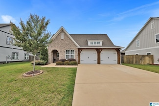 908 Shelby Farms Cir, Alabaster, AL 35007