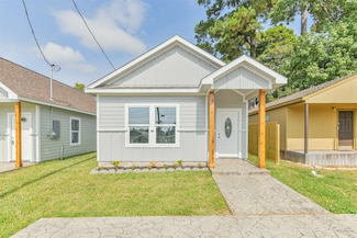 16918 W Forrestal, Montgomery, TX 77316