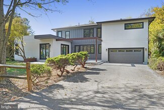 3112 N Rosser St, Alexandria, VA 22311