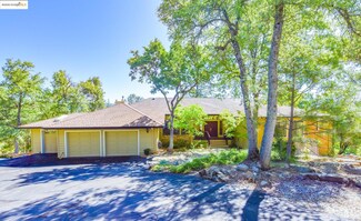 21342 Oneto Dr, Sonora, CA 95370