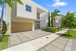 7457 NW 101st Ave, Doral, FL 33178