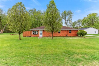 389 W Bergera Rd, Braidwood, IL 60408