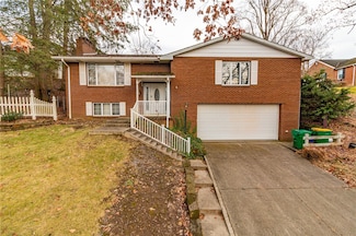 230 Teakwood Rd, Butler, PA 16001