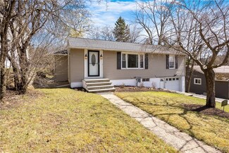 116 Sunnyside Park Rd, Syracuse, NY 13214