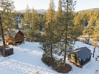 17637 Highway 66, Ashland, OR 97520