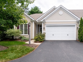 19 Red Leaf, Plymouth, MA 02360