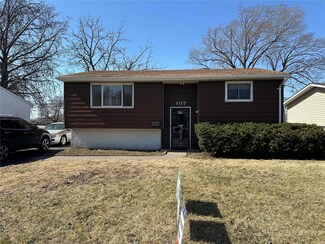 107 Bonds Ave, East Alton, IL 62024