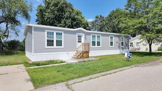 20768 Kalamazoo Rd, Big Rapids, MI 49307