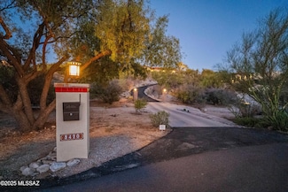 5420 N Suncrest Place, Tucson, AZ 85718