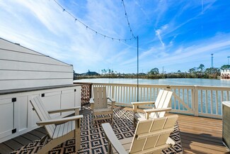 4953 Lake Palmetto Ln, North Charleston, SC 29418